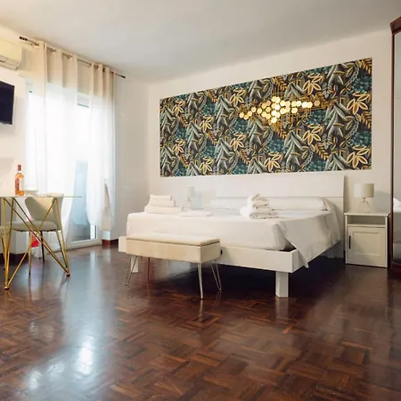 - With Sea View - Apartment *